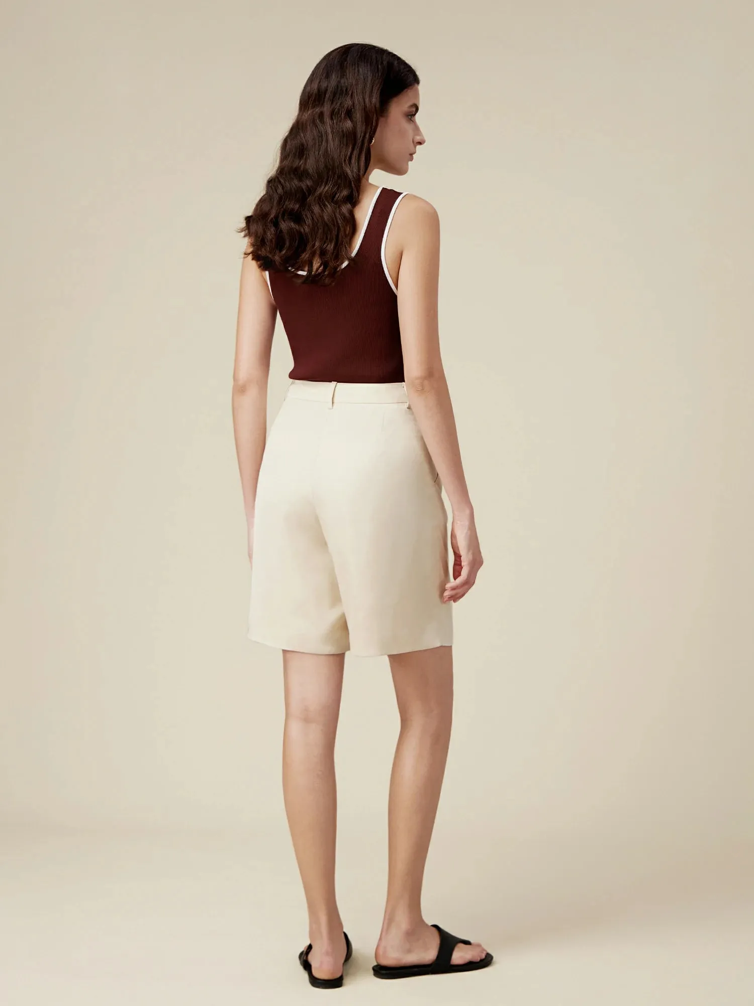 Amoretu Contrasting Slim Fit Knit Tank Top