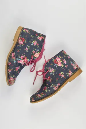 Brand Unknown Size approx 1 Shoes