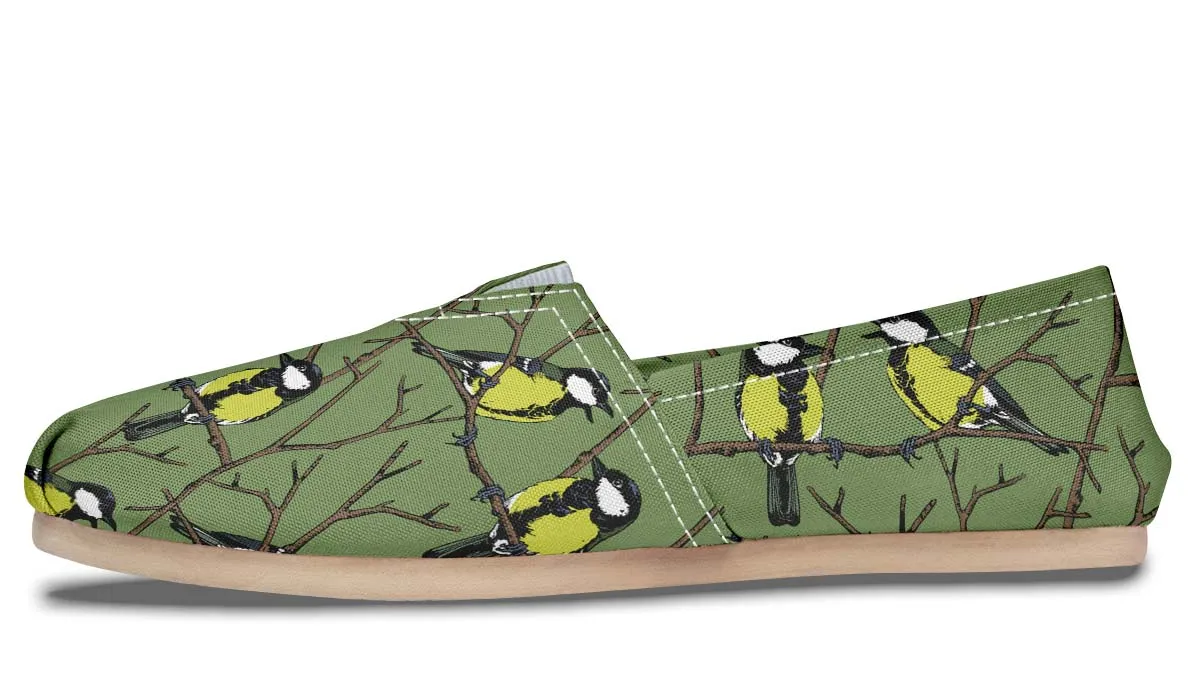 Chickadee Pattern Casual Shoes