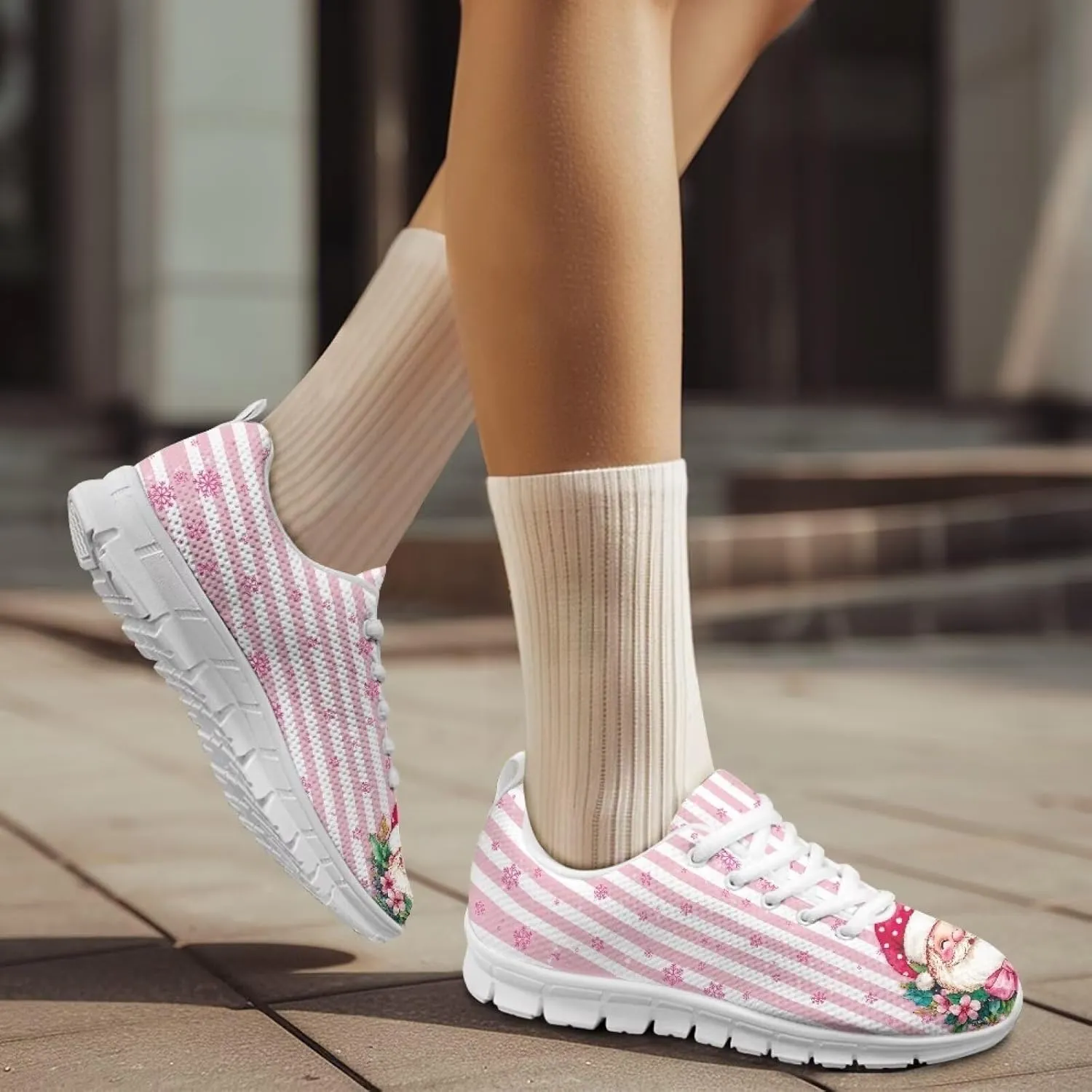 Christmas Women's Sneakers Cozy Lightweight Non-Slip Workout Walking Sneakers for Womens Flat Lace-Up Outdoor Tennis Shoes for Ladies Black US 5-12