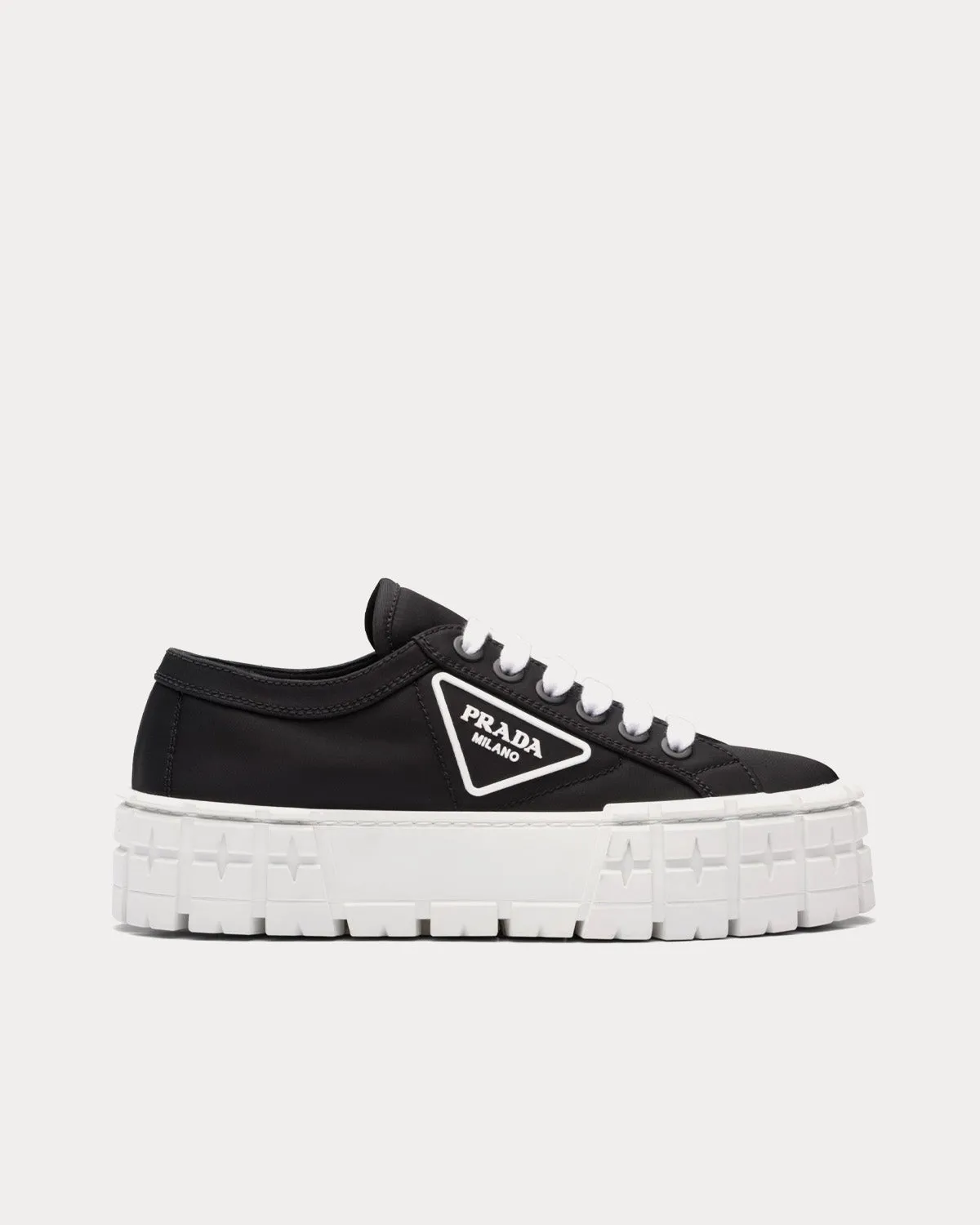 Double Wheel Nylon Gabardine Black Low Top Sneakers