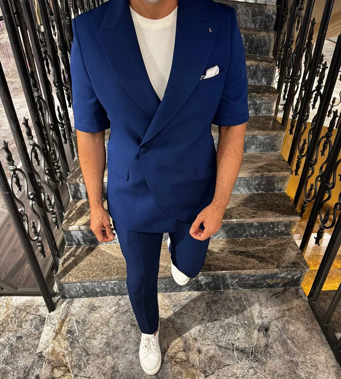 HolloMen Men's Short-Sleeve Double-Breasted Summer Suit Collection