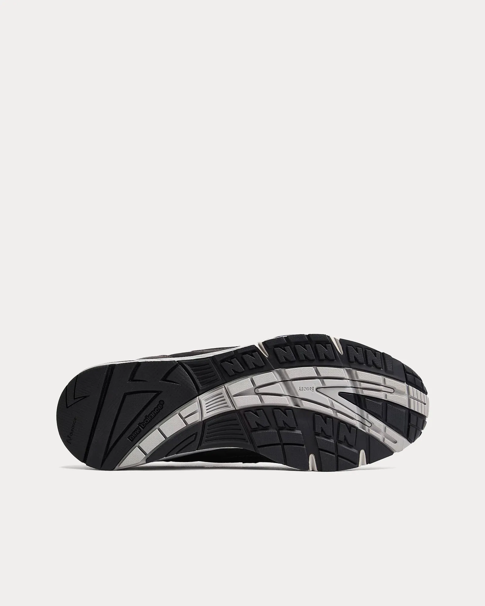 MADE in UK 991v1 Magnet / Vulcan / Smoked Pearl Low Top Sneakers
