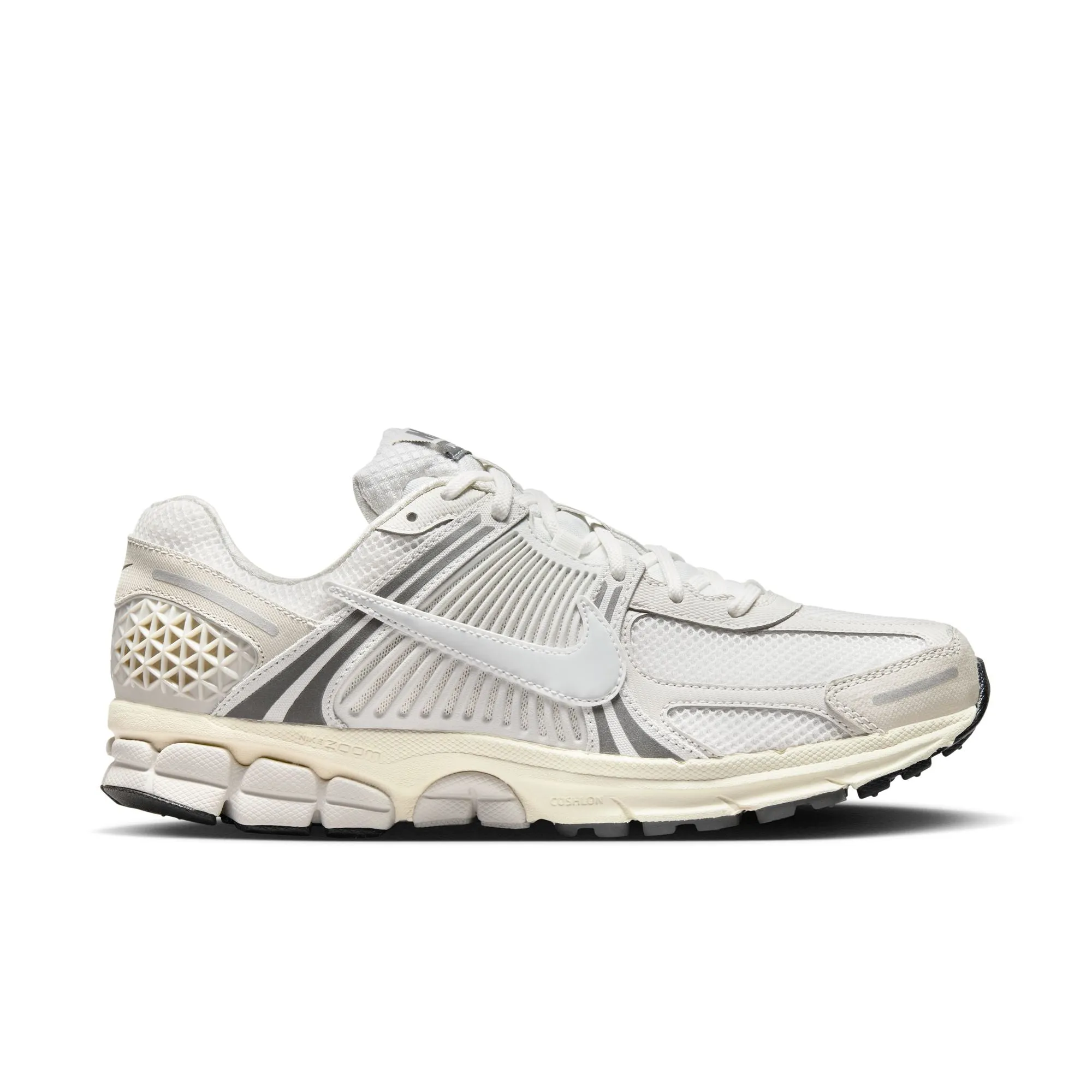 Nike - Zoom Vomero 5 SE ~ Platinum Tint