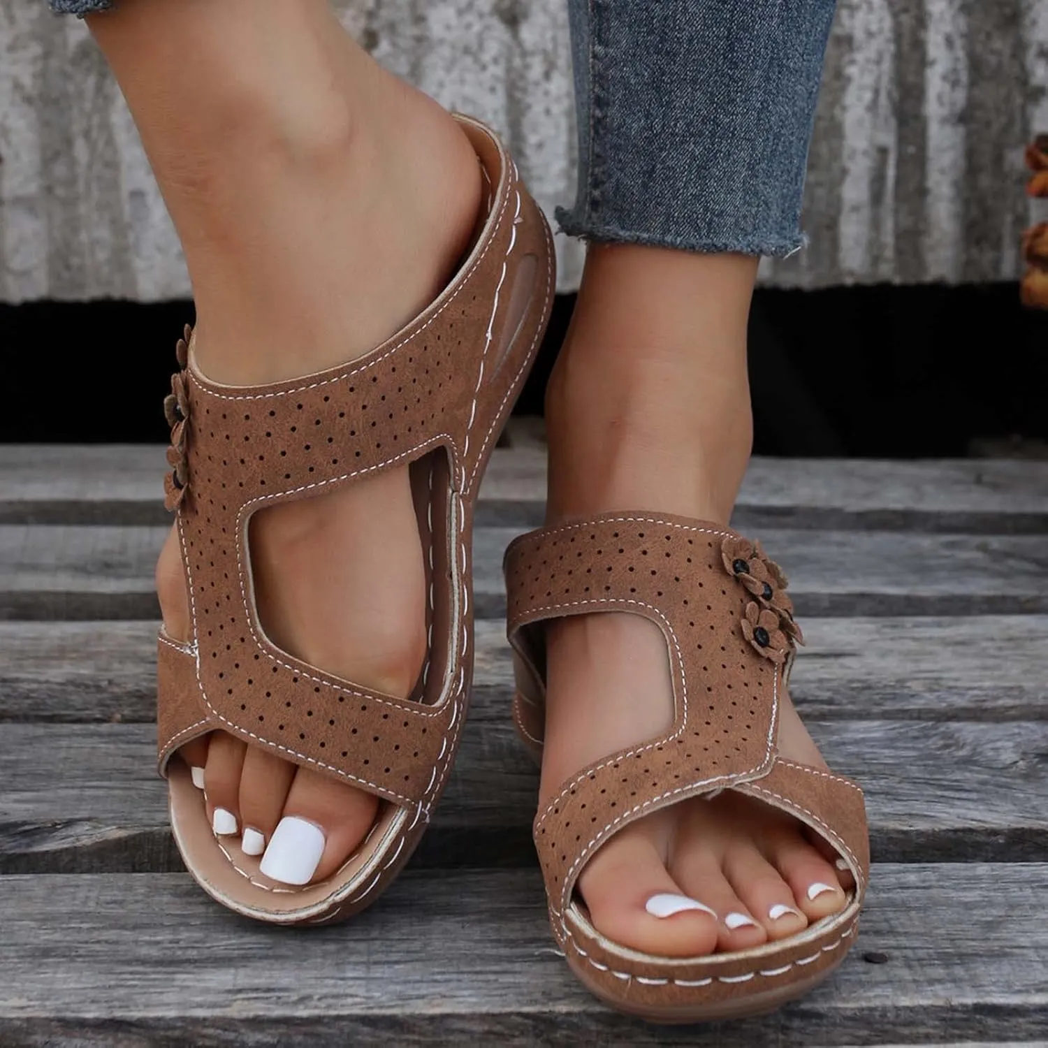 Orthopedic Sandals for Women Dressy Metallic Finish Orthotic Sandals Adjustable Ankle Straps Arch Support Cushion Barefoot Lightweight Walking Summer Flip Flops for Women