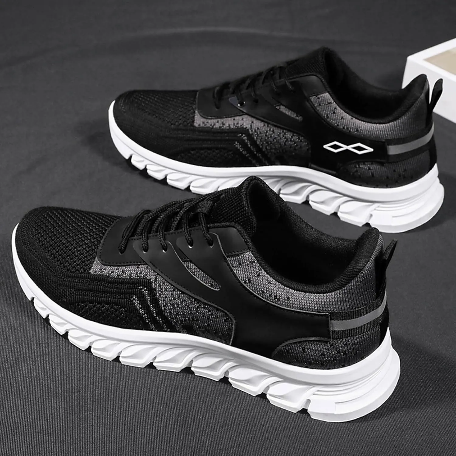 Outdoor Jogging Sneakers for Men Lightweight Sport Gym Jogging Walking Sneaker Men's Arch Support Insole Shoes