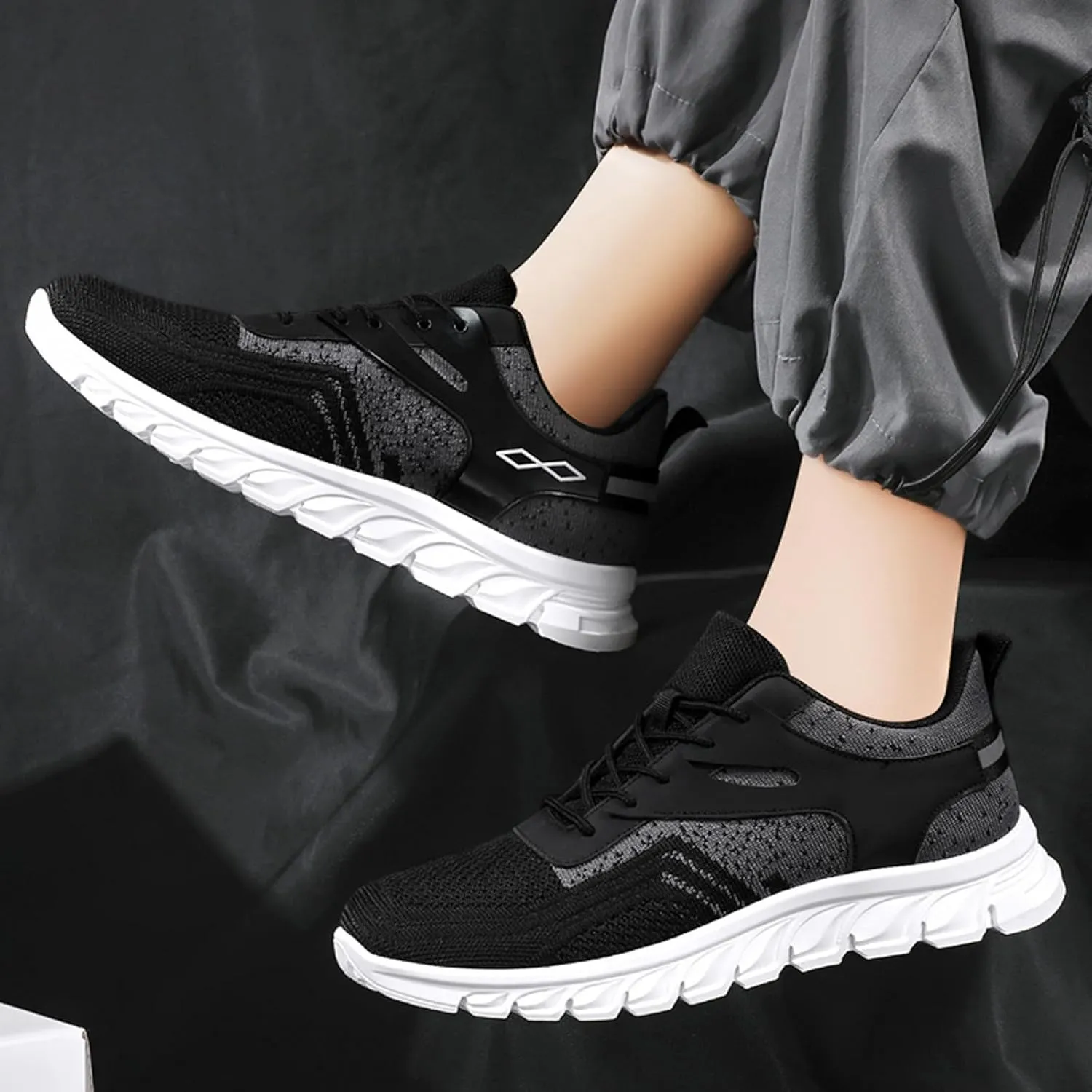 Outdoor Jogging Sneakers for Men Lightweight Sport Gym Jogging Walking Sneaker Men's Arch Support Insole Shoes