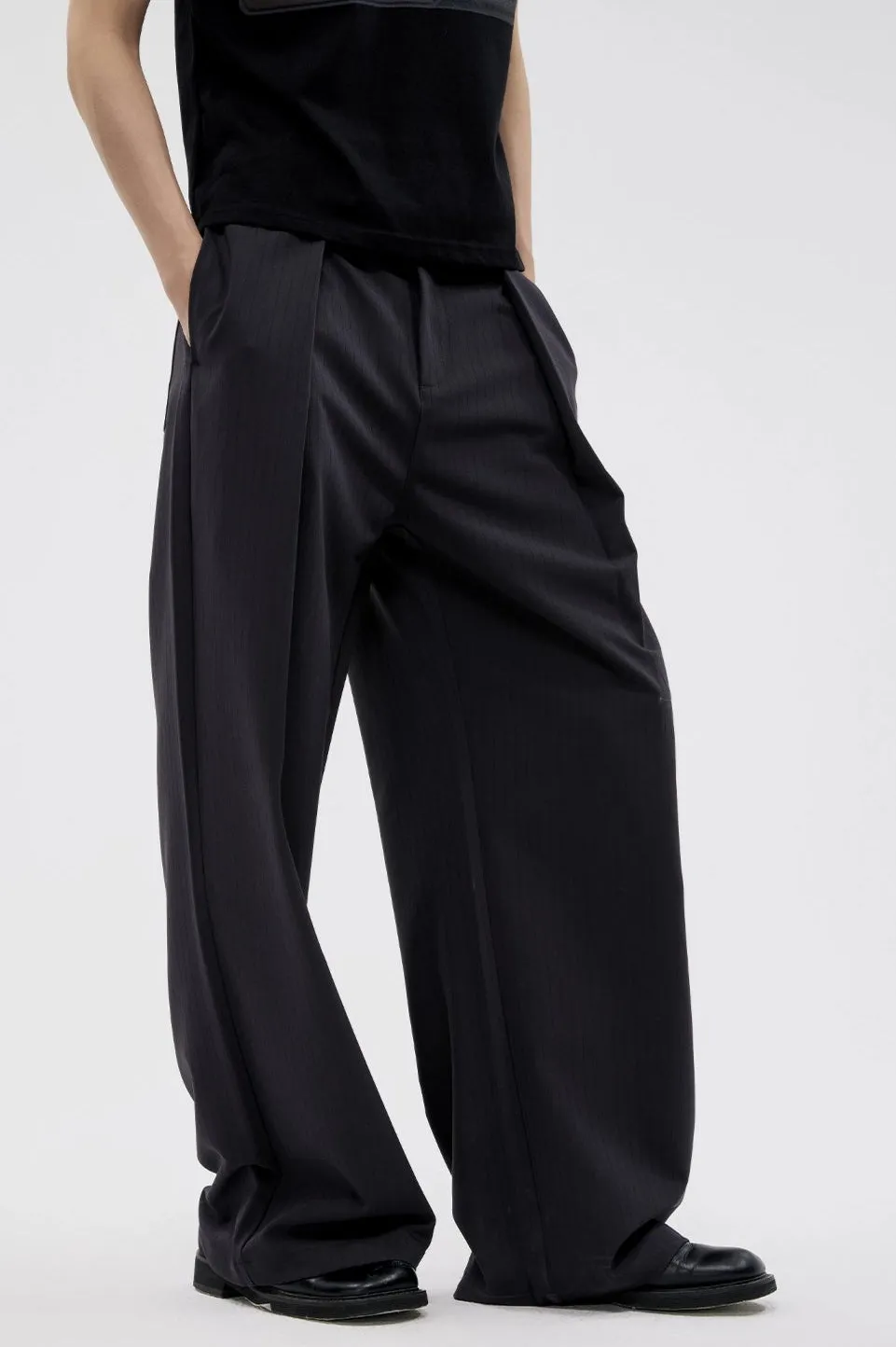 Pinstripe Texture Pleated Wide Leg Trousers
