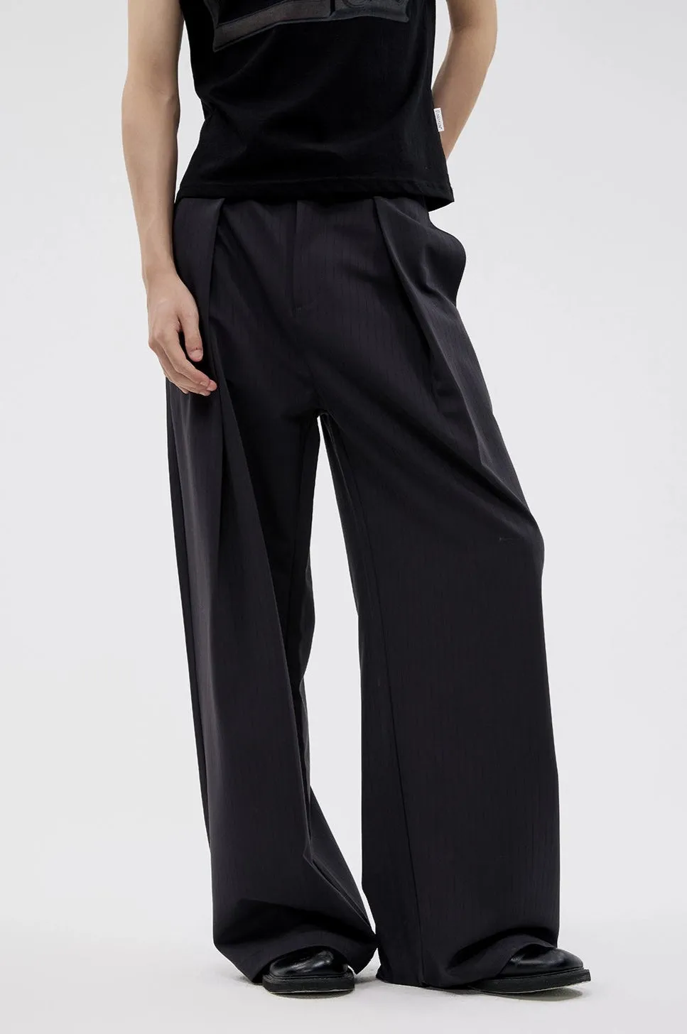 Pinstripe Texture Pleated Wide Leg Trousers