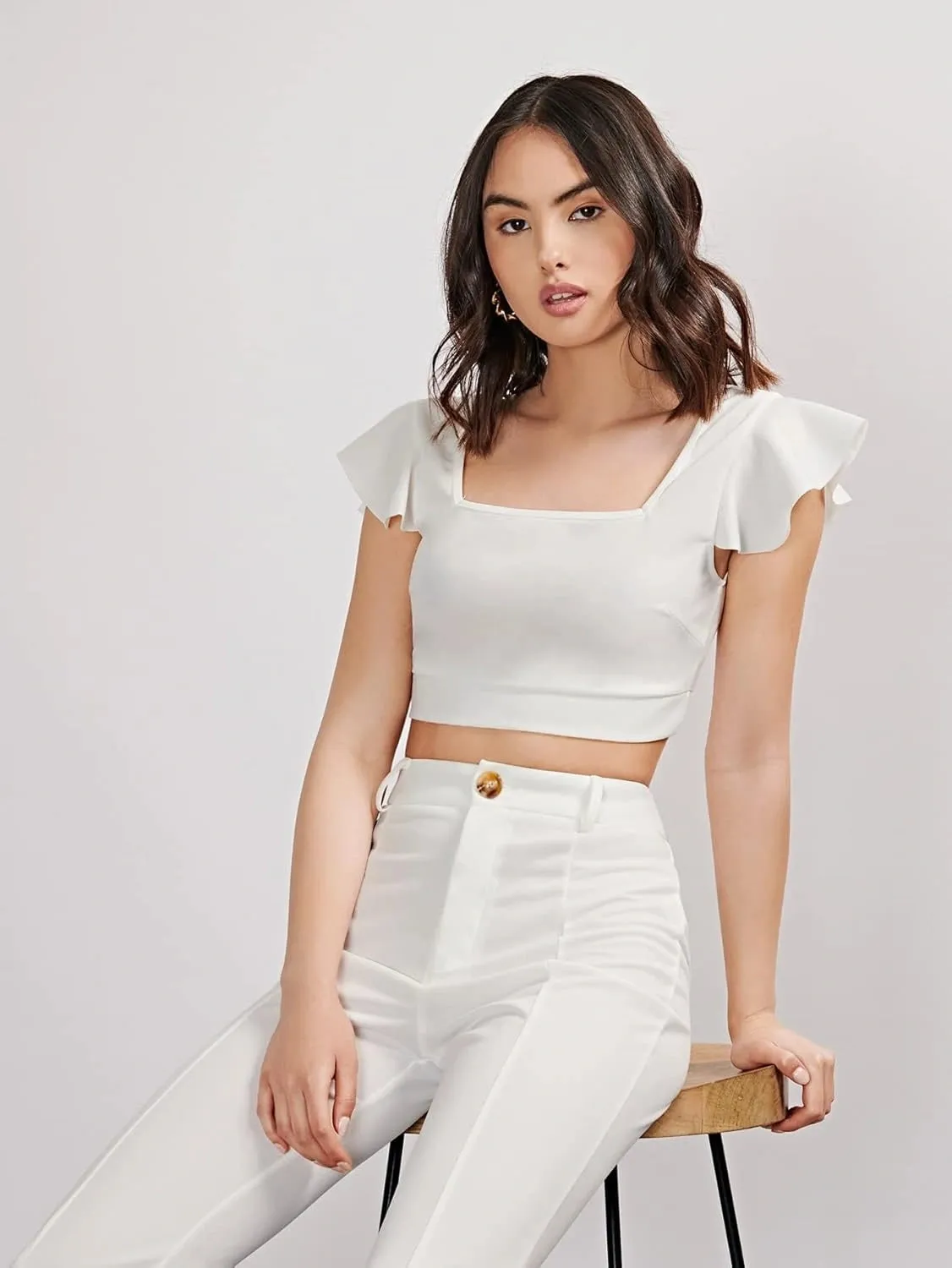Sunny Confidence Tie-Back Halter Top