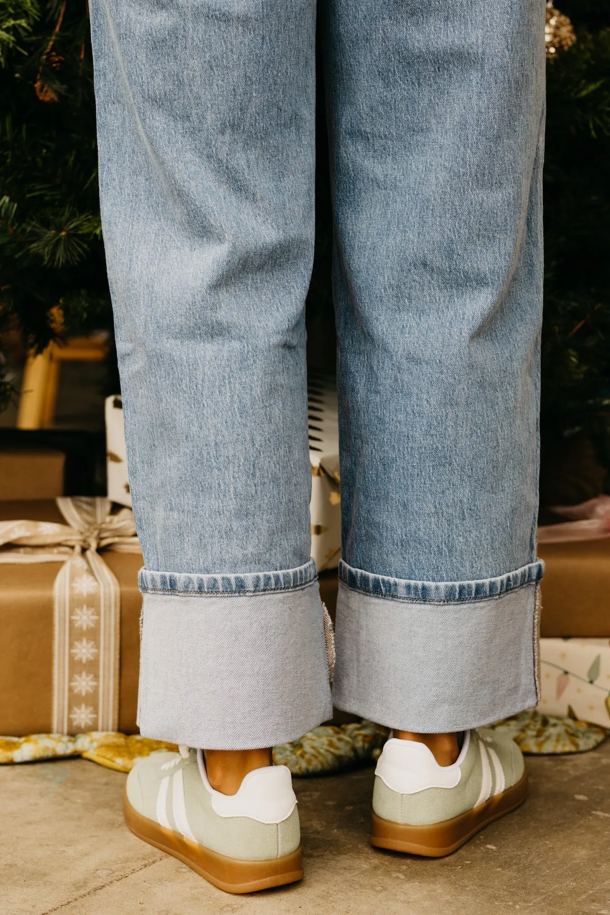 The Deer Low Top Stripe Sneaker
