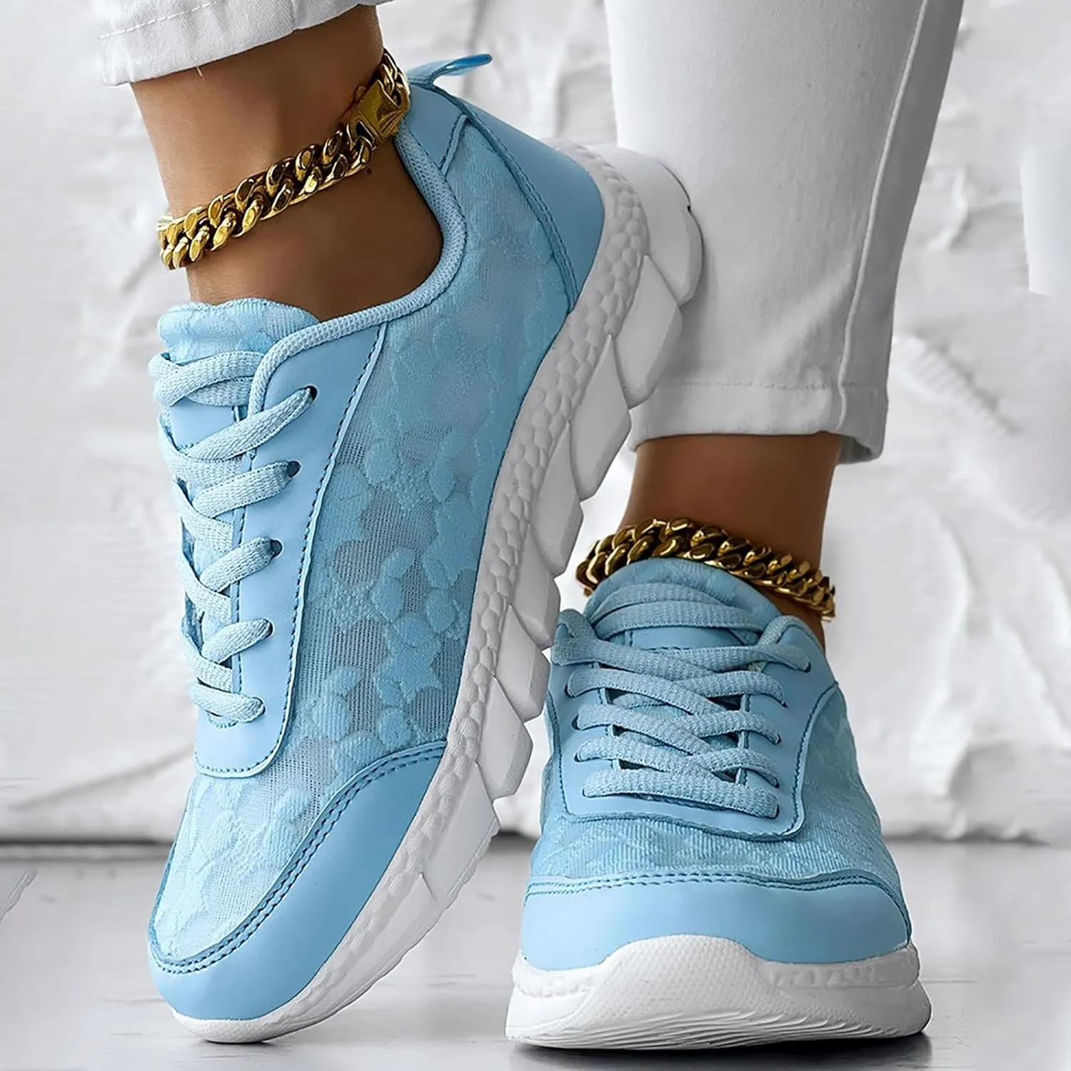 Women Walking Running Shoes Comfortable Soft Sole Breathable Sports Shoes Fashionable Mesh Casual Sneaker for Women Non Slip Workout Gym Sports Athletic Fashion Sneakers