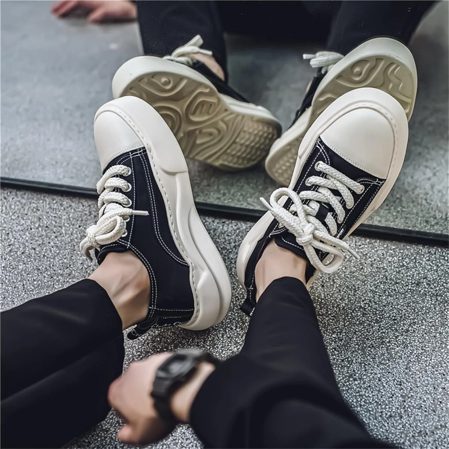 Women's Fashion Canvas Lace Up Platform Sneakers Casual Low Top Round Toe Non Slip Walking Workout Loafers